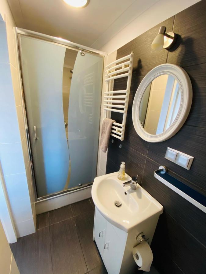 Apartament Na Starowce VI بيشتنا المظهر الخارجي الصورة